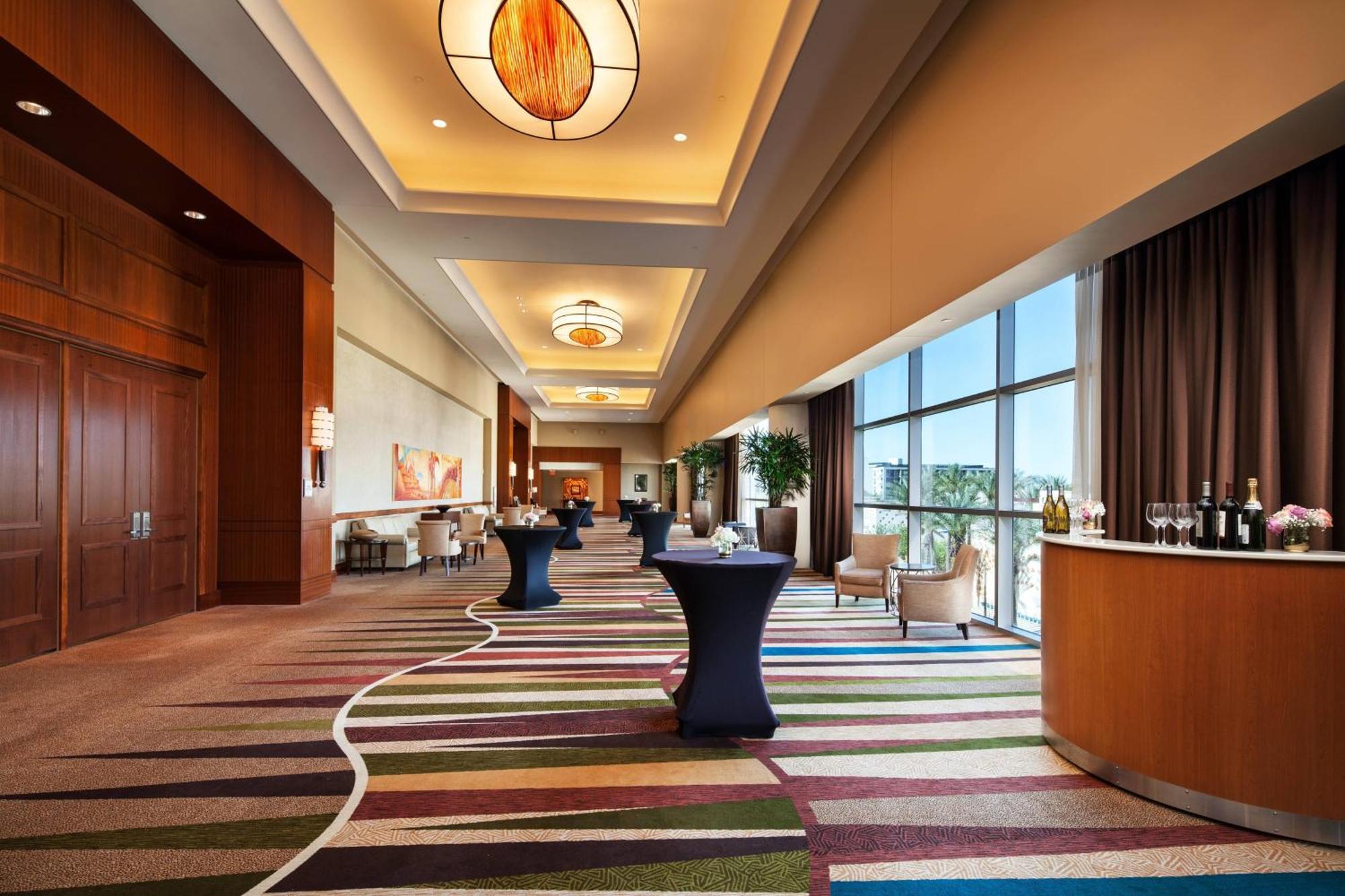 Sheraton Phoenix Downtown Exteriör bild